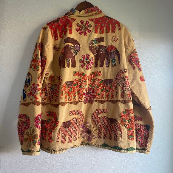 Vintage Tropical Patchwork Safari Animals Crewneck - Picture 6 of 8